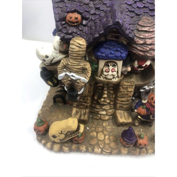 Halloween Village Spooky Hollow Haunted "Ghost Ship" Porcelain Lighted House - Picture 3 of 16